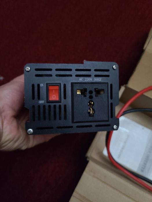 Інвертор Sutu 2800w