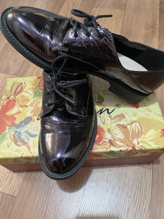 Кожаные туфли