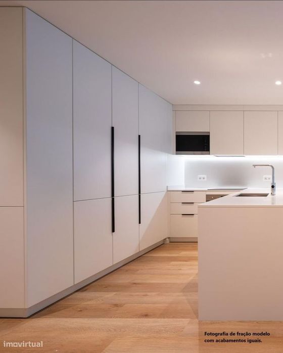 Apartamento T2 com piscina, Miraflores, Oeiras