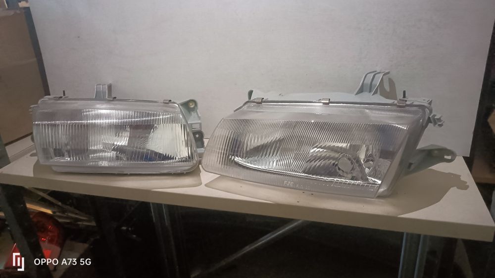 Farol Mazda 323 ótica nova óptica 1994