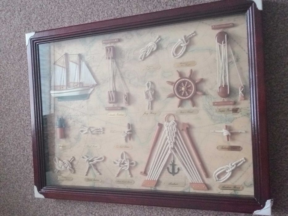 Duża elegancka tablica z węzłami żeglarskimi