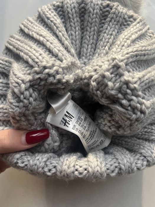 Зимова шапка H&M