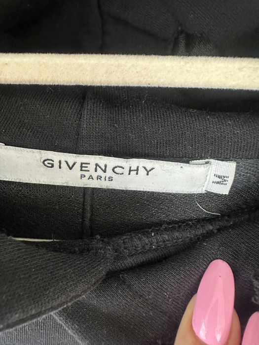 Bkuza z kapturem dziury orzetargia Givenchy M