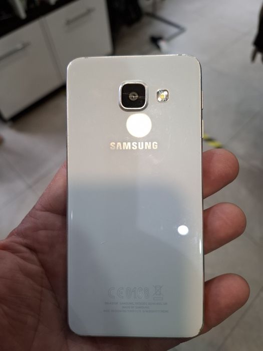 Samsung  Galaxy A3  2016