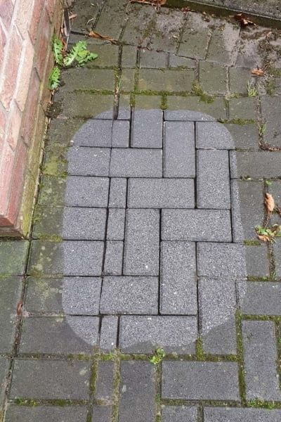 Миття та чистка бруківки