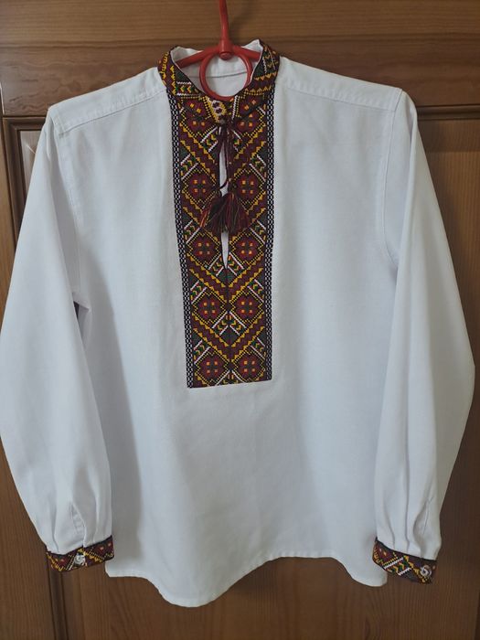 Вишита сорочка для хлопця