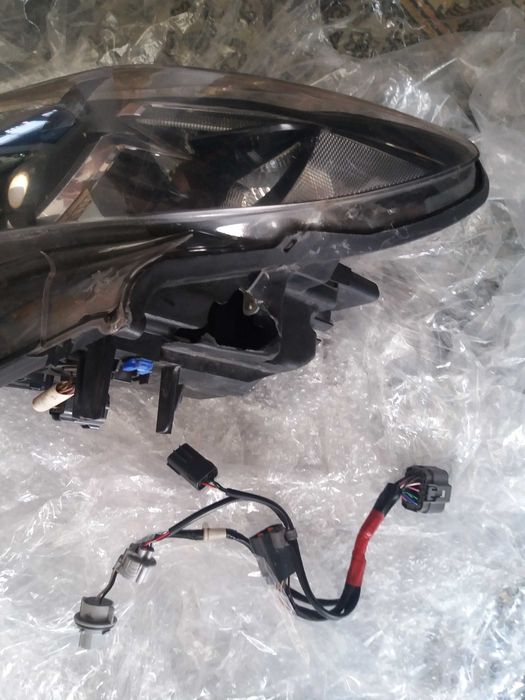 Ótica esquerda + cablagem mazda 6 2015/ 2016