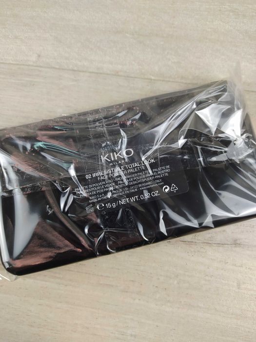 KIKO Milano Irresistible Total Look Paleta do Konturowania 02