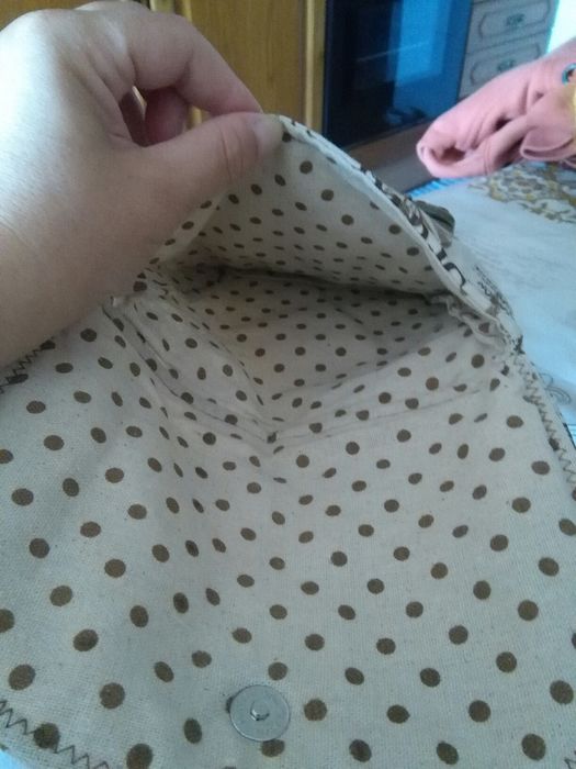 Carteira Dupla feita a mão Beje com tons castanho NOVA