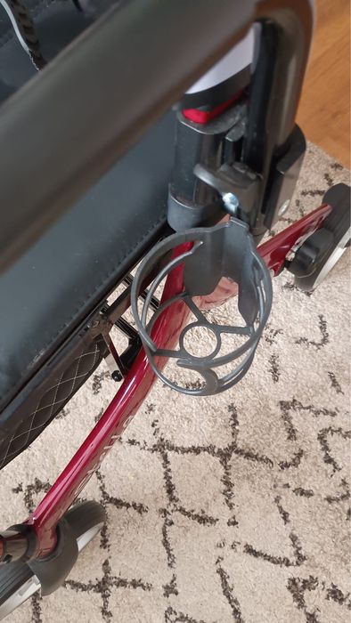 Lekki wozek inwalidzki balkonik 2w1