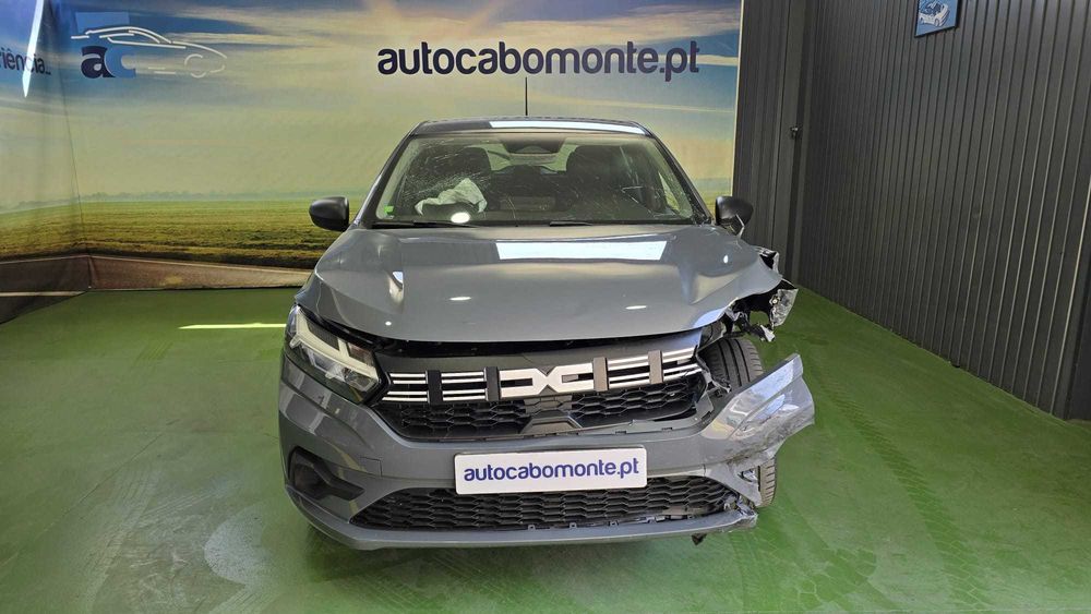 Dacia Sandero 1.0 TCE Bi-Fuel  -  Salvado