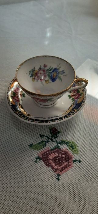 Chávena e pires porcelana italiana