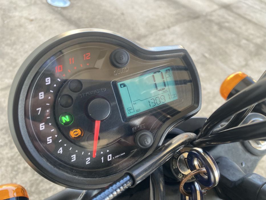 Hyosung Bobber GV300S ( Possivel Troca)