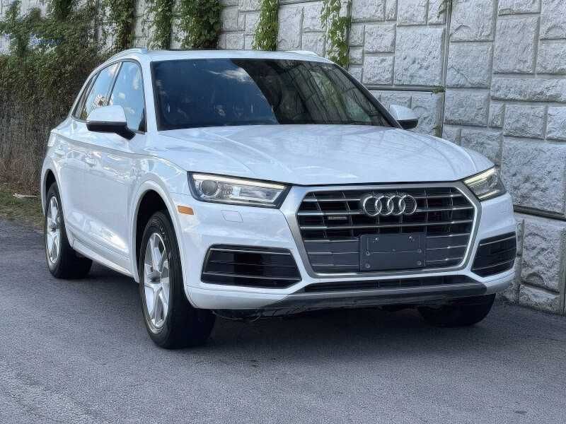 2018   Audi    Q5
