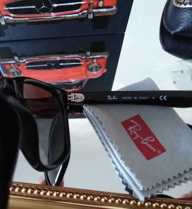 Okulary przeciwsłoneczne RAY BAN Wayfarer czarne
