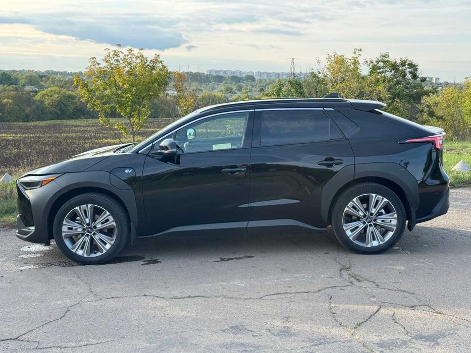 Subaru Solterra Touring 2024