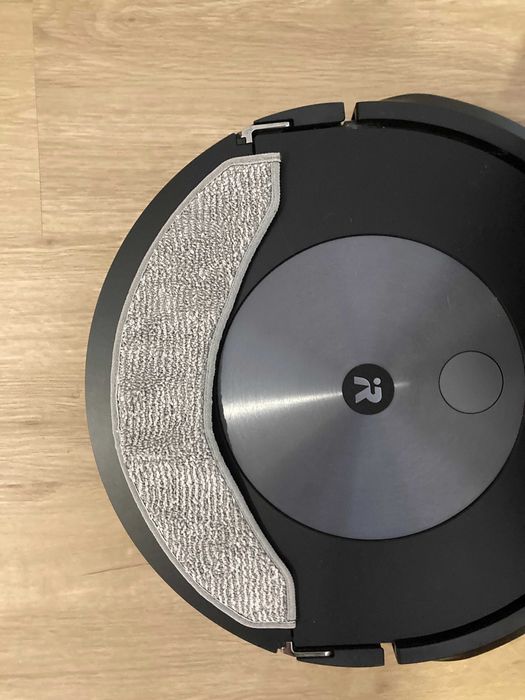 Roomba Robot Combo J9+ (Aspirador e Esfregona)