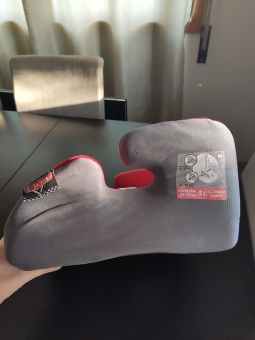 Cadeira Auto 15-36Kg Faísca McQueen Pixar
