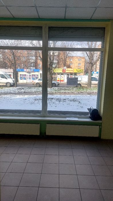 Пропонується до продажу, комерційне приміщення, вільного призначення.