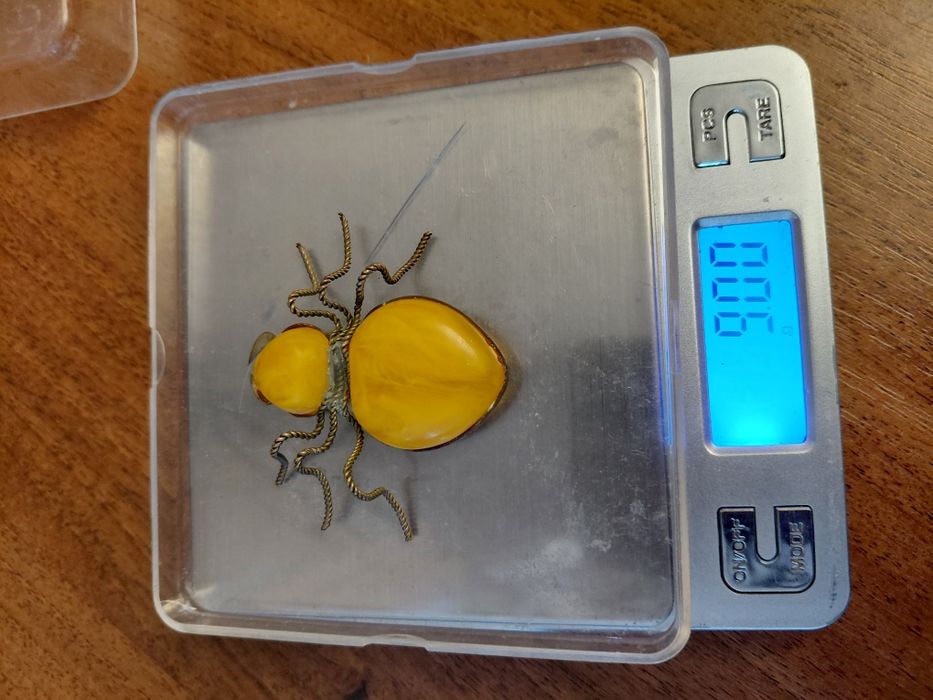 Подарок для женщины, янтарный муравей