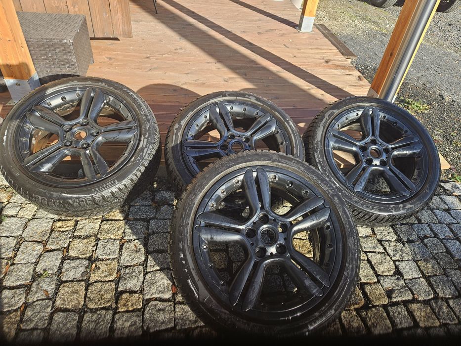 Alufelgi z oponami zimowymi R18