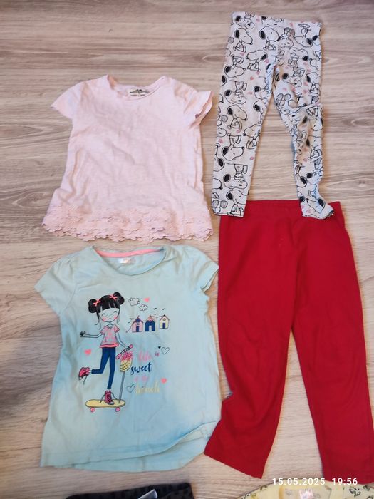 Koszulki leginsy 110cm 3 t-shirt 3 leginsy stan idealny mało noszone