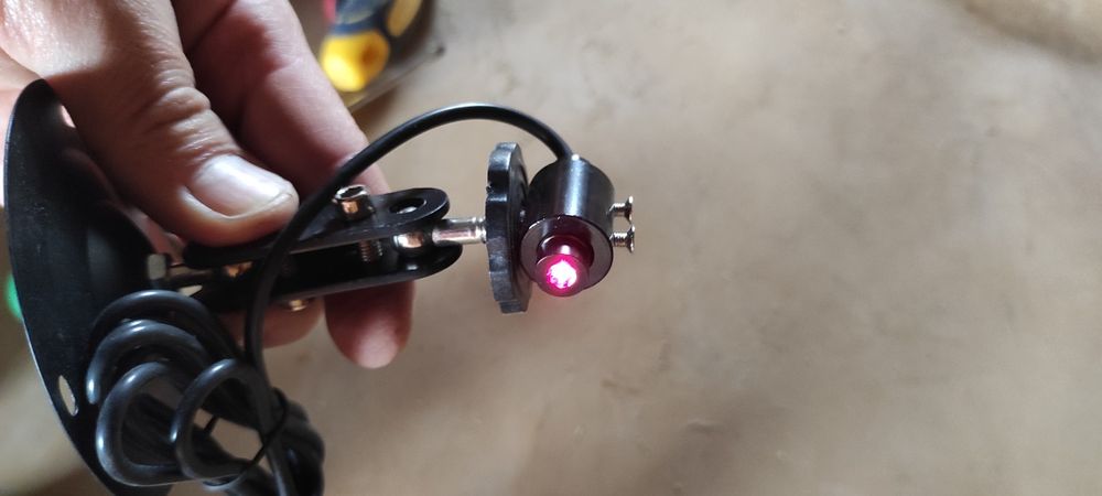 Червоний лазерний модуль