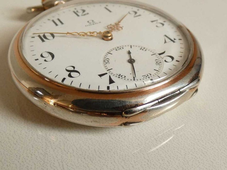 Zegarek kieszonkowy Omega w srebrnej kopercie