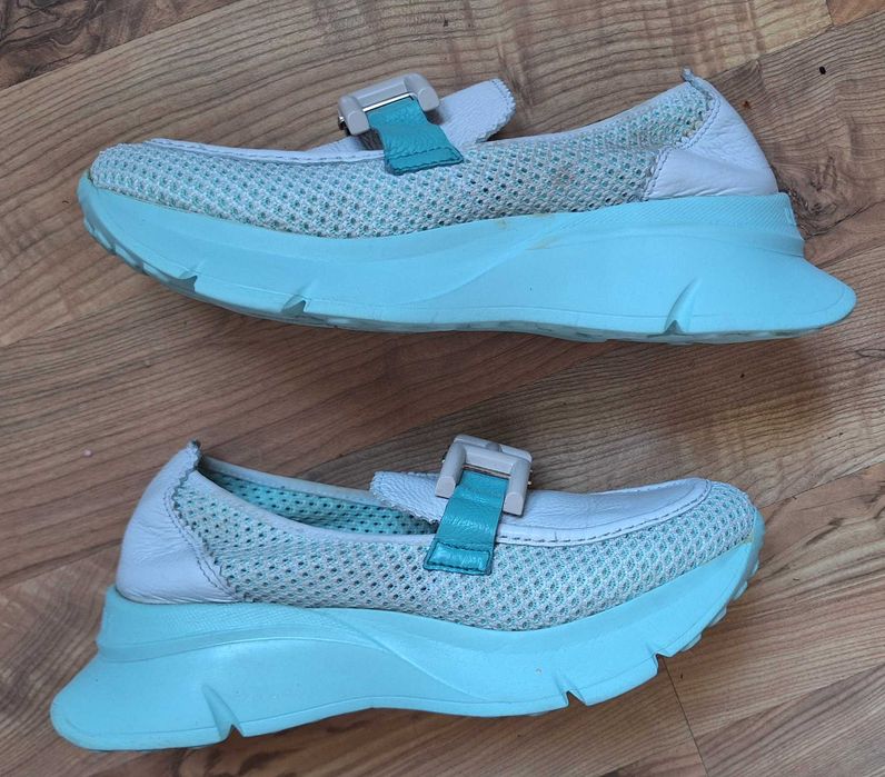 Piękne lekkie damskie Sneakersy mokasyny Hispanitas 40