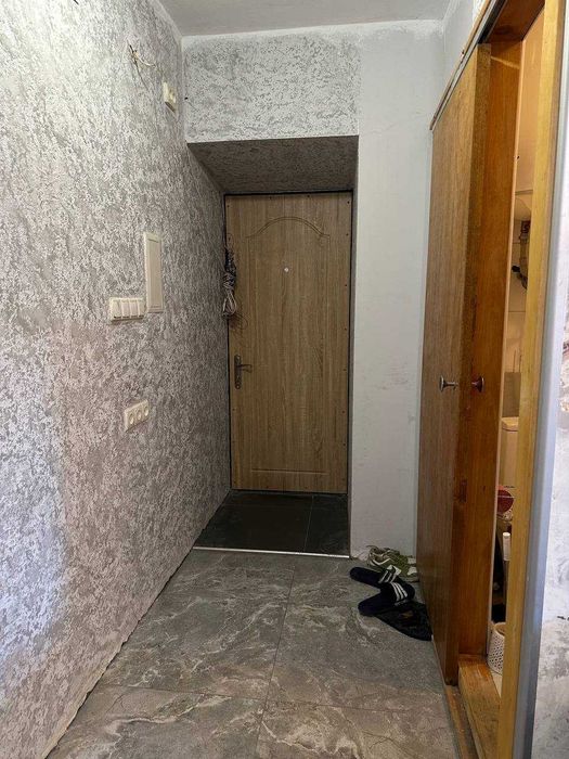 Продаж 1к квартири на вул. Янгеля