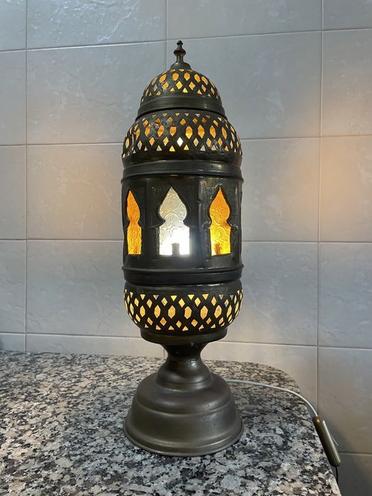 Candeeiro estilo árabe