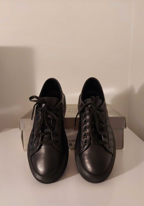 Sneakersy Venezia skórzane NOWE