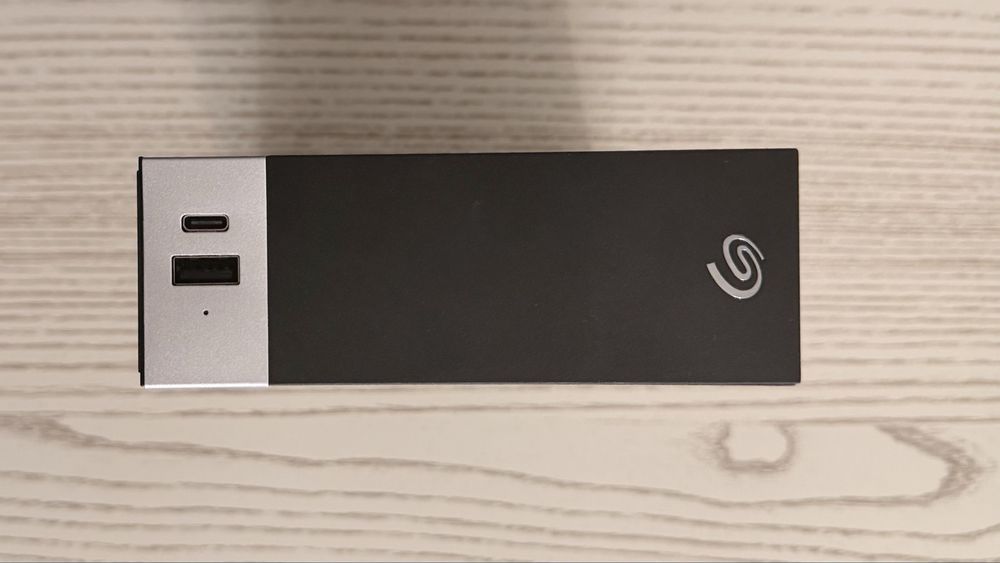 Seagate One Touch Hub 4TB STLC4000400 зовнішній HDD USB-C, новий