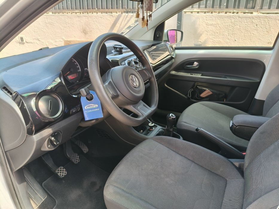 Volkswagen Up (Blue Mothion)