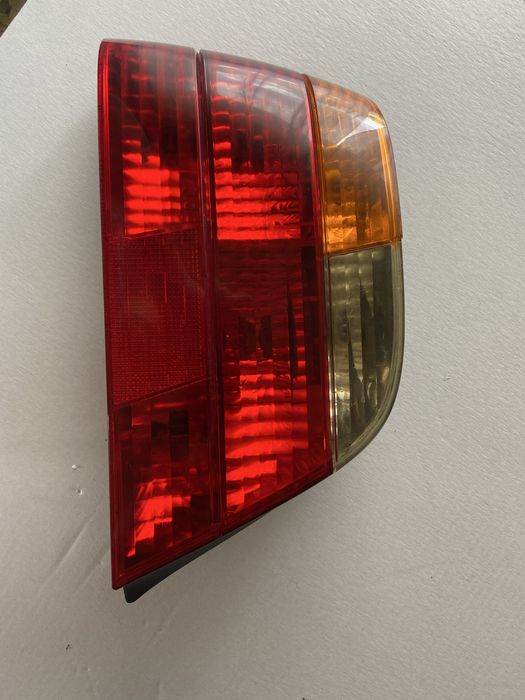 Задні стопи BMW 7 E 38 ресталінг