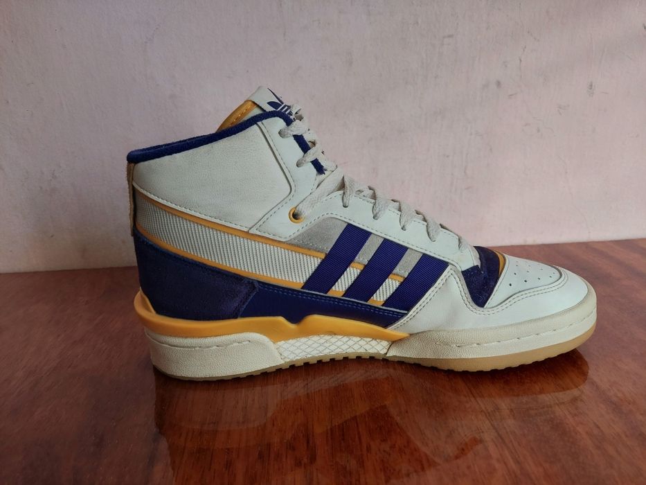 Кроссовки фірми Adidas FORUM EXHIBIT оригінал 

Розмір по бірці:
Us  8