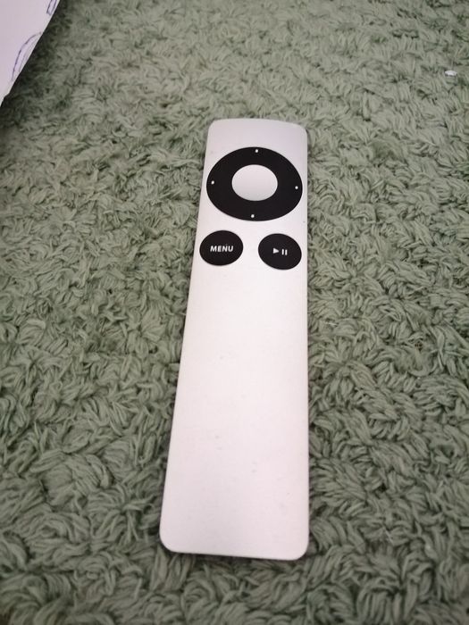 Apple comando remote64729806198275120