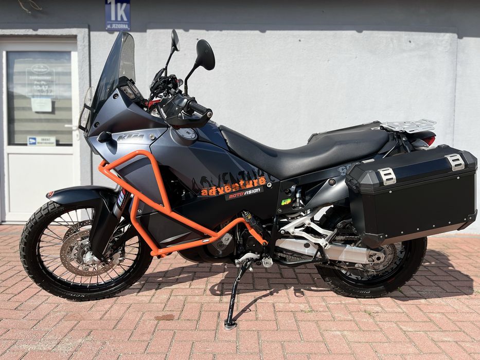 KTM