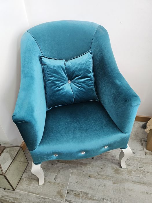 Cadeirões em veludo