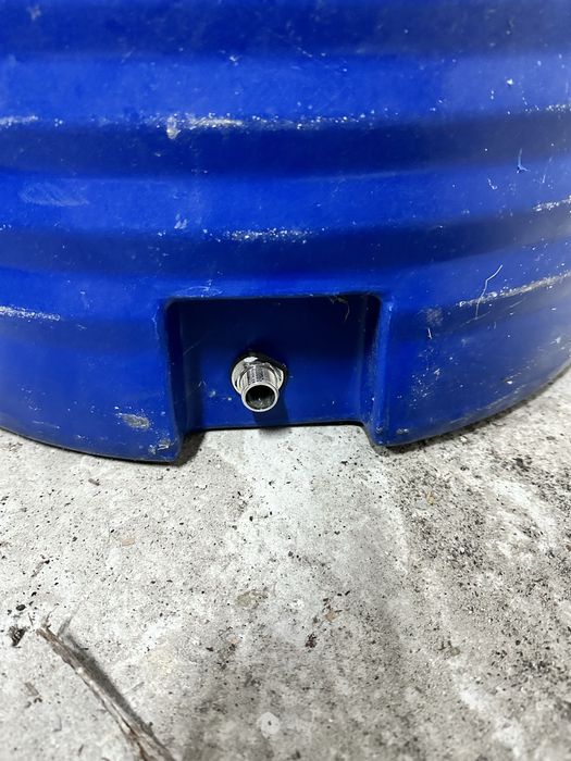 Бочка пластикова харчова 500л.