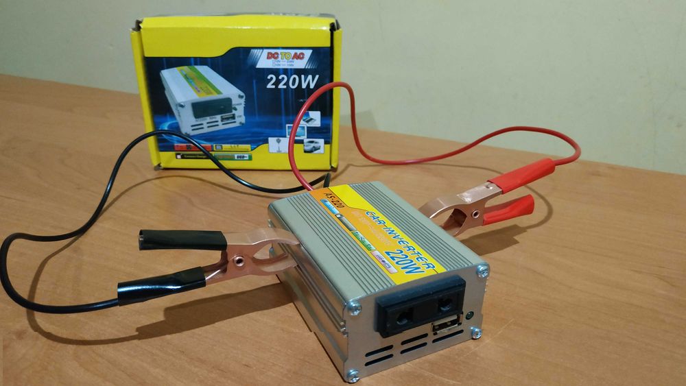 Інвертор міні  12V в 220V 220W (220Ват)