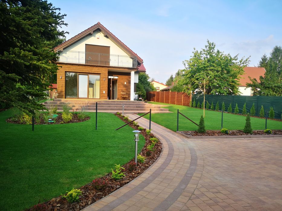 *Trawnik z rolki* trawnik siany * automatyczne nawadnianie