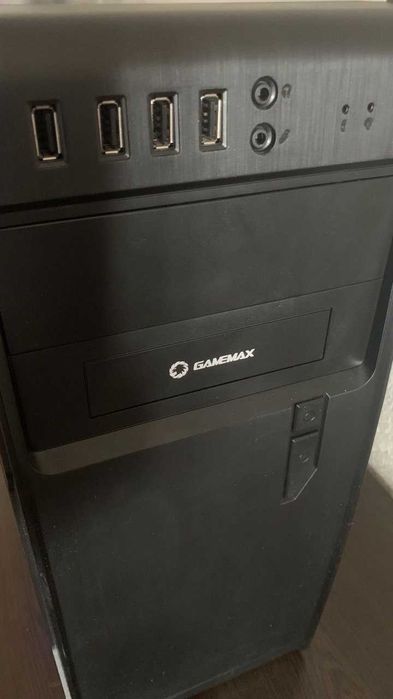 i3, RX570, 16GB DDR4, SSD, 500W