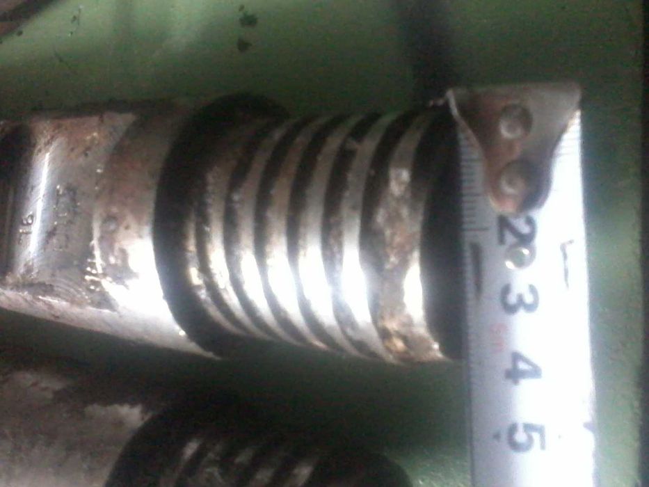 Замок для бурових труб . Муфта. Бурова. Бурова штанга