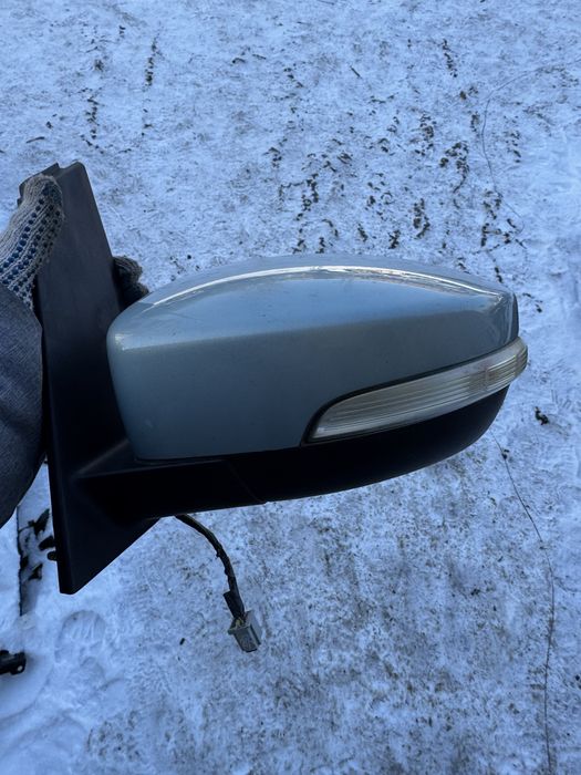 Дзеркало бічне ліве водійське Ford C max hybrid usa