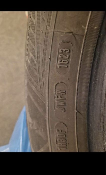 Opony całoroczne Goodyear 205/55R16