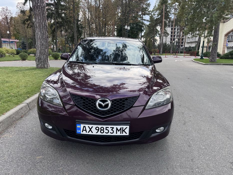 Мазда 3 хетчбек 2 ,0 газ бенз