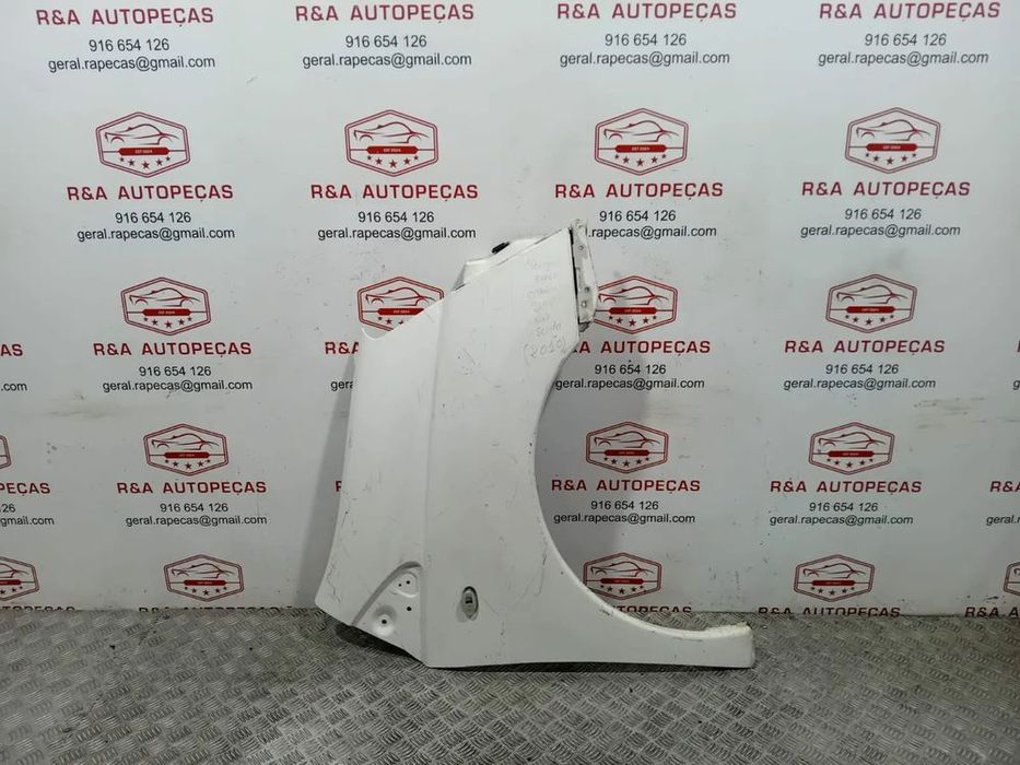 Guarda Lamas Frente Frontal Direito Peugeot Expert Citroen Jumpy Fiat