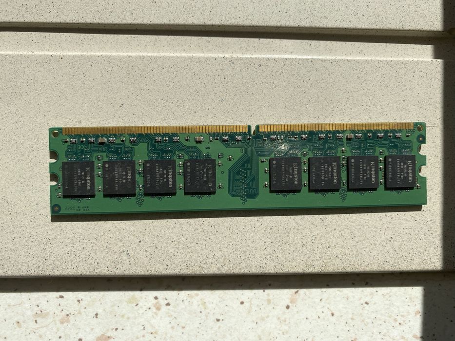 Pamięć RAM Kingston kvr800d2n5k2/4G