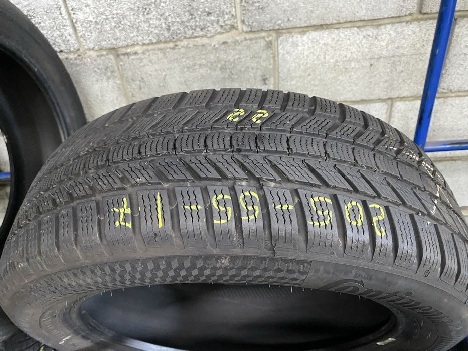 Зимові шини 205/55 R17 CONTINENTAL